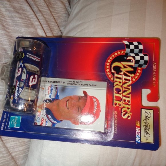 DALE Earnhardt Jr 1/64 Winner's Circle Car - Picture 4 of 8